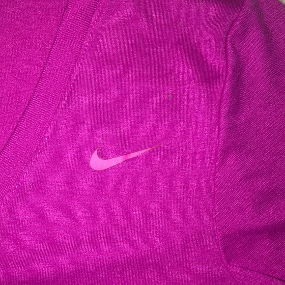 Nike DRI-FIT athletic cut tee - Picture 2 of 3